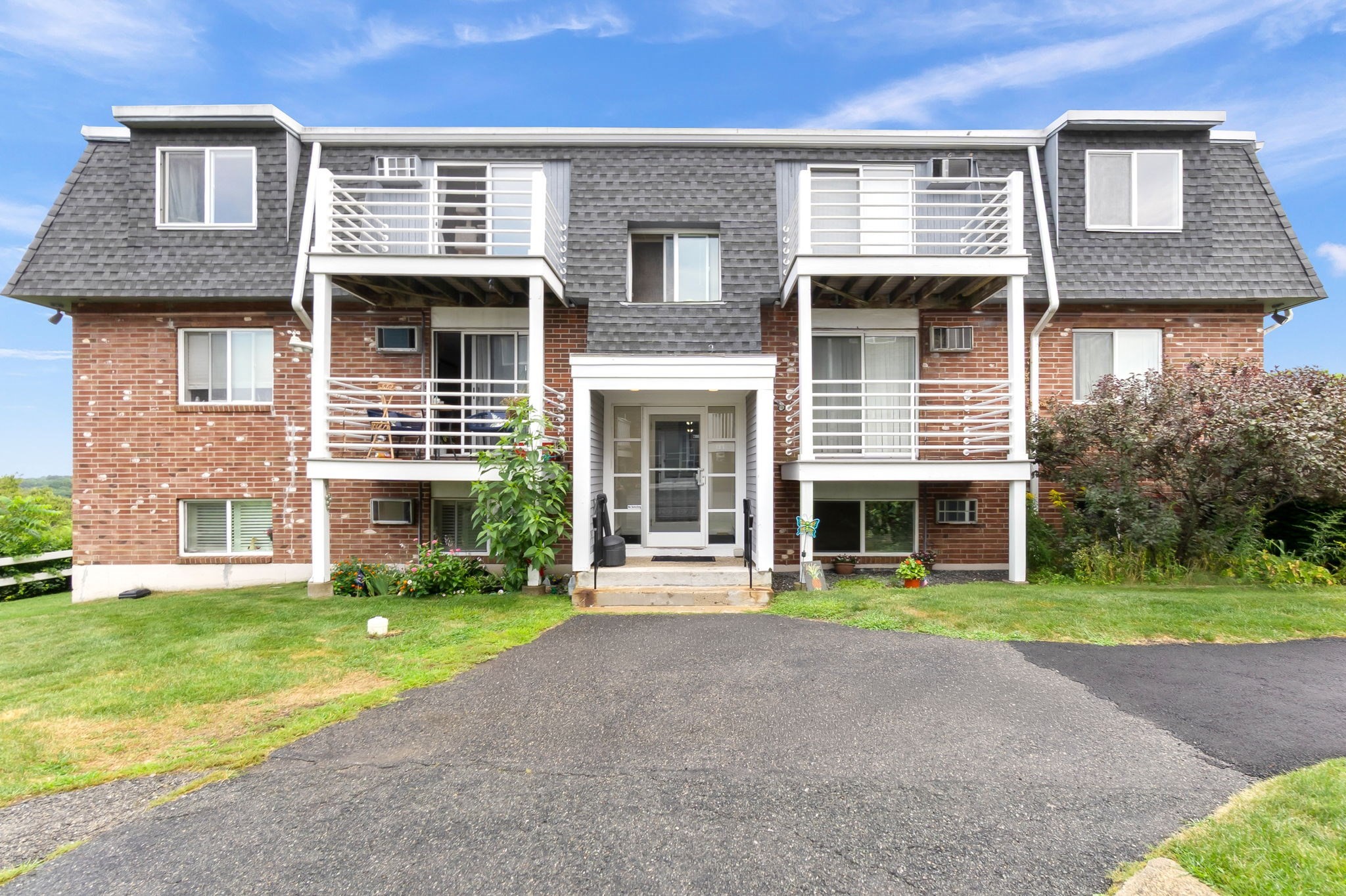 145 Essex Avenue Unit 405, Gloucester, MA 01930