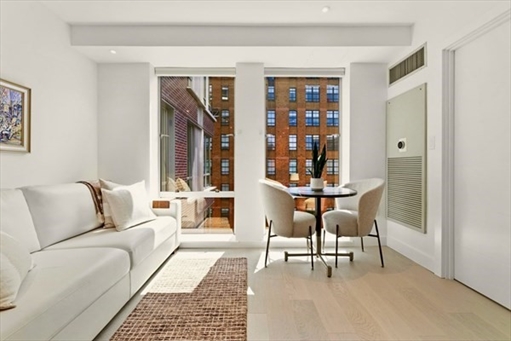 80 Broad St, Apt 1009
