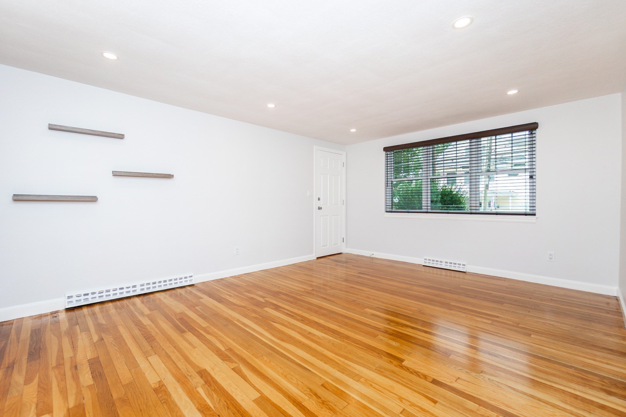388 Crescent St. Unit 1, Waltham, MA 02453 - Image 4