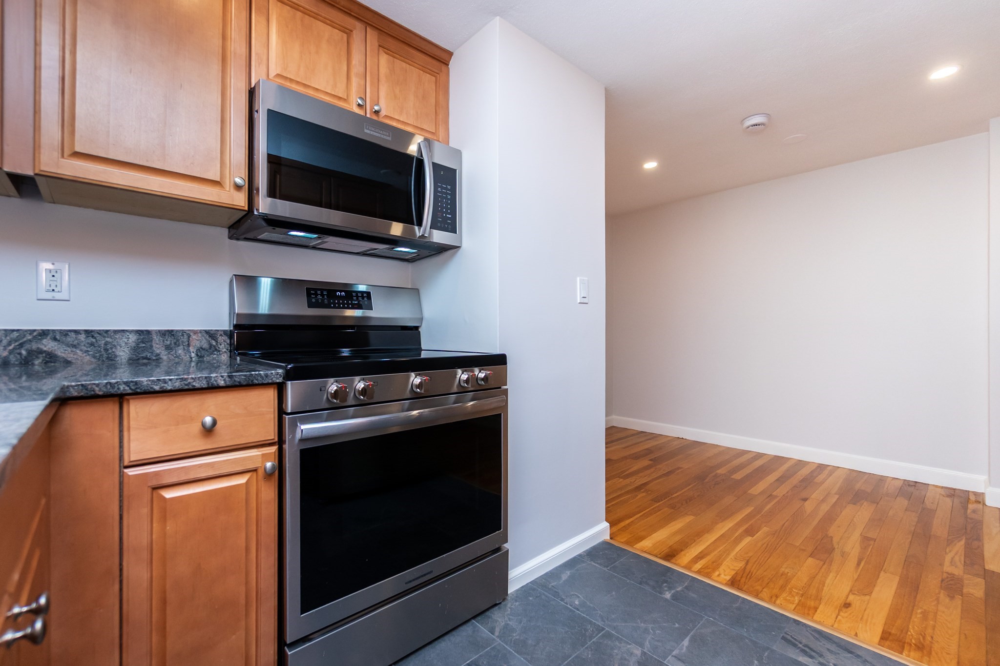 388 Crescent St. Unit 1, Waltham, MA 02453 - Image 9