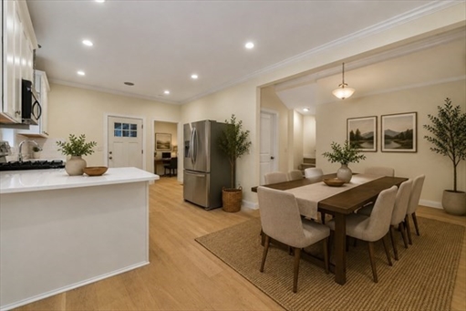 111 Maverick Street, Apt U1