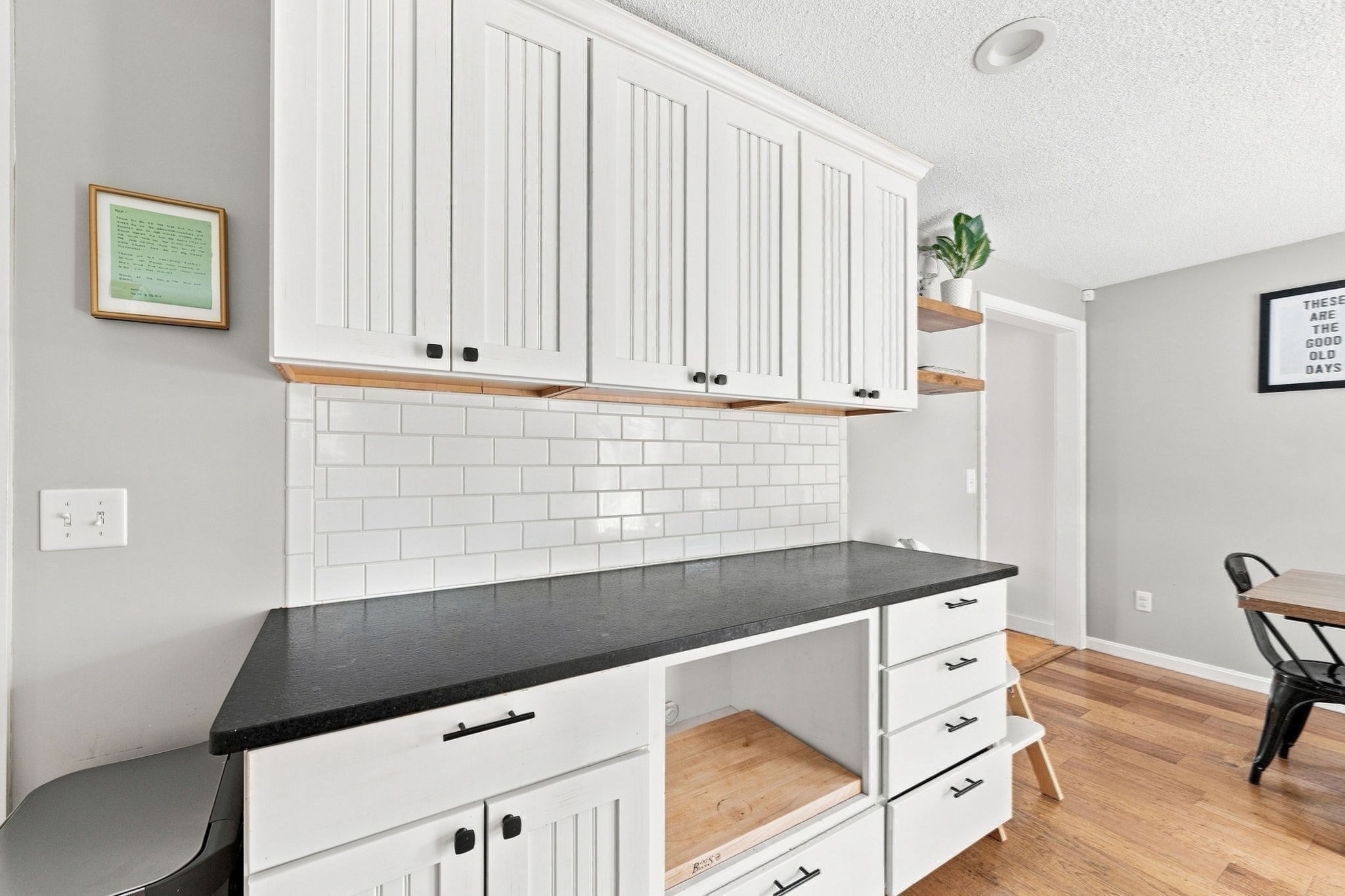 118 Horseneck Rd, Dartmouth, MA 02748 - Image 15