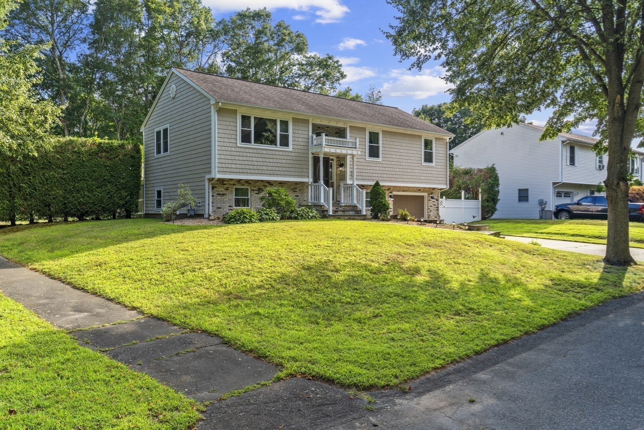 2 Cutter Ln, Dartmouth, MA 02748 - Image 3