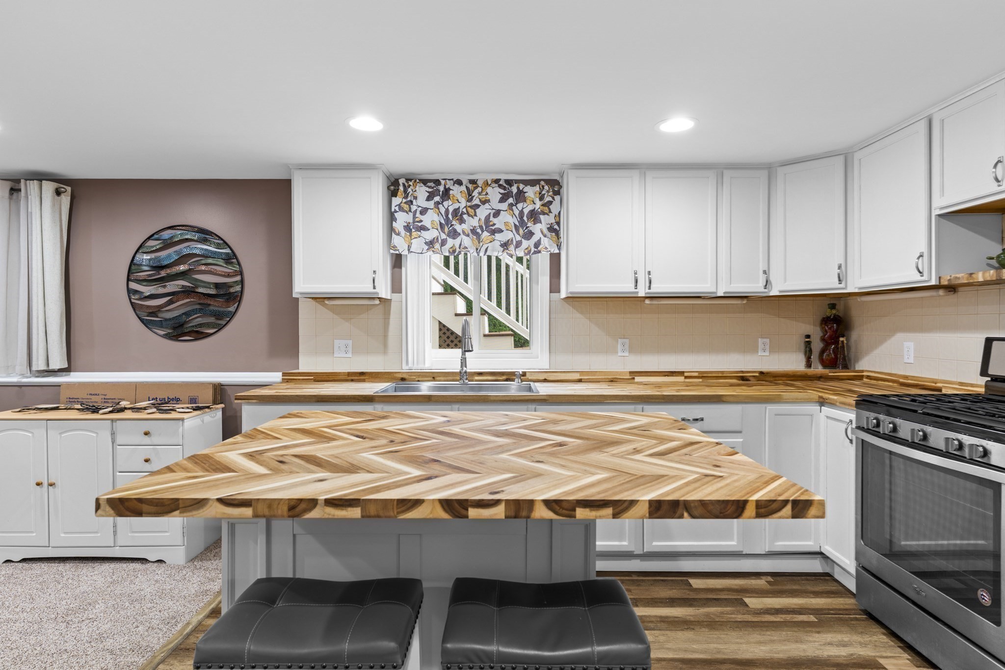 2 Cutter Ln, Dartmouth, MA 02748 - Image 33