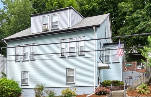 100 Leyden St