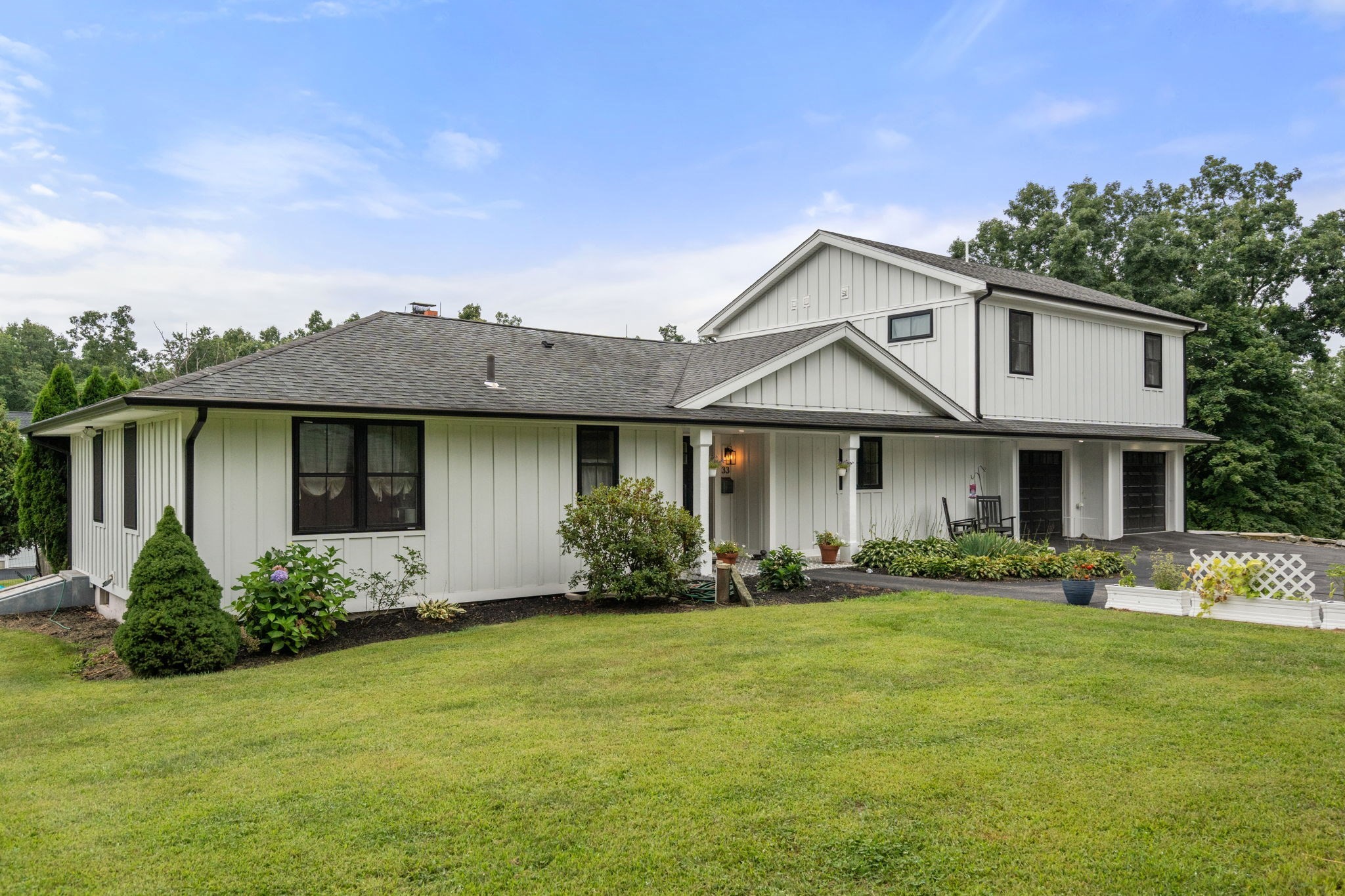 33 Putnam Hill Rd, Sutton, MA 01590