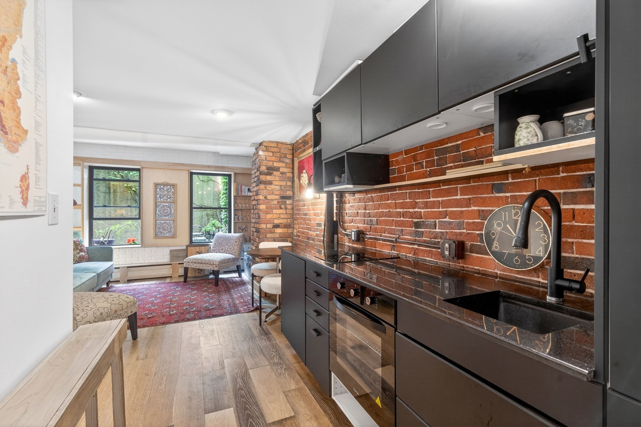 17 Grove Street Unit 1, Beacon Hill, Boston, MA 02114