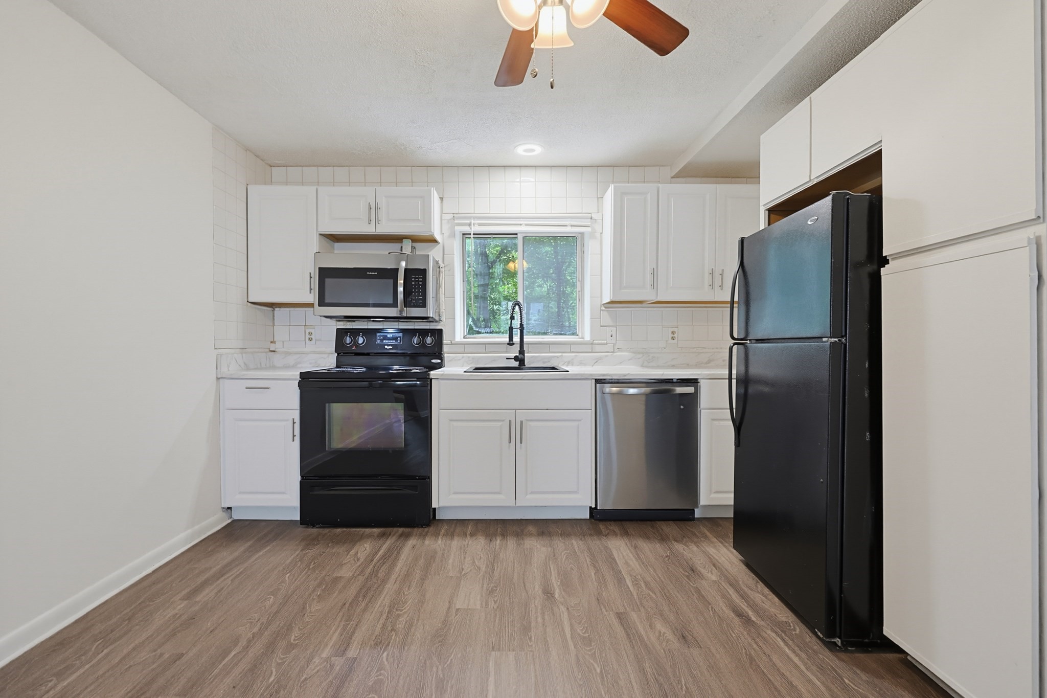 5455 N Main St Unit 11A, Fall River, MA 02720 - Image 16