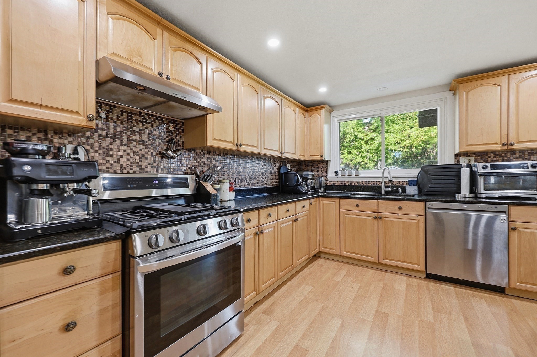 47 Chestnut St, Lynn, MA 01902 - Image 15