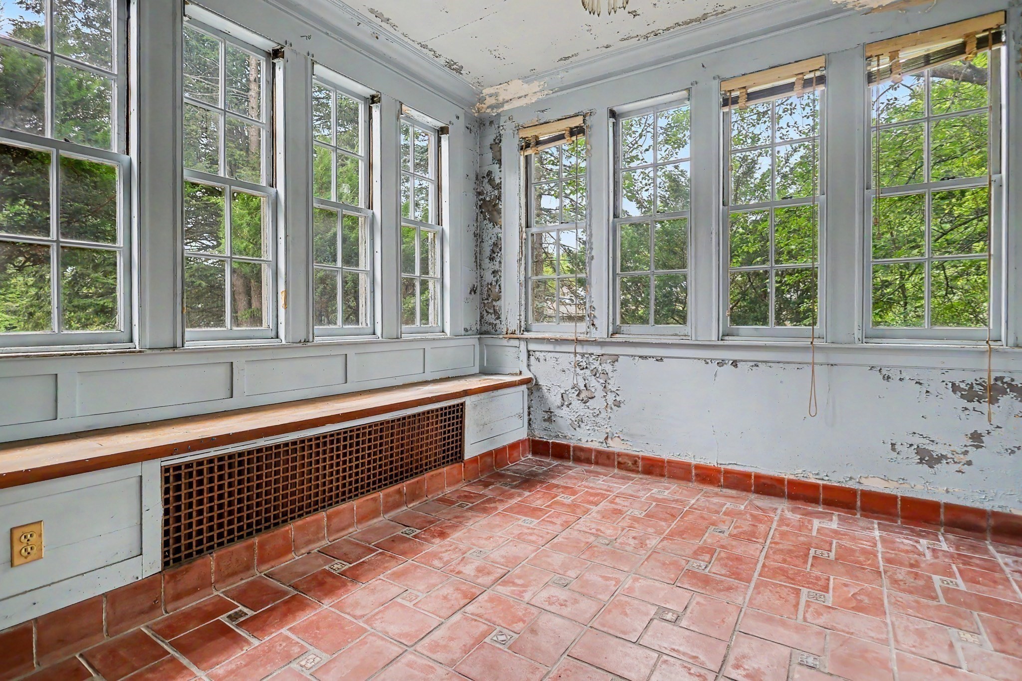 165 Berkeley St, Methuen, MA 01844 - Image 14