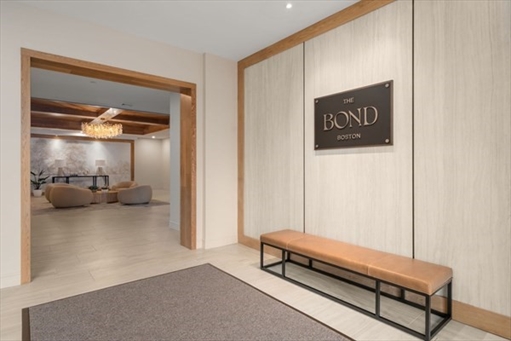 40 Soldiers Field Place, Apt 102