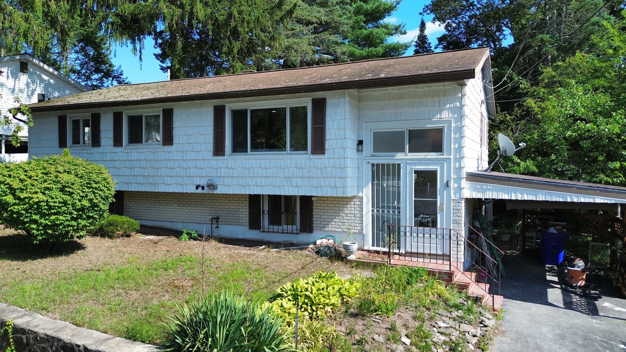 1 Belnap Rd, Hyde Park, Boston, MA 02136