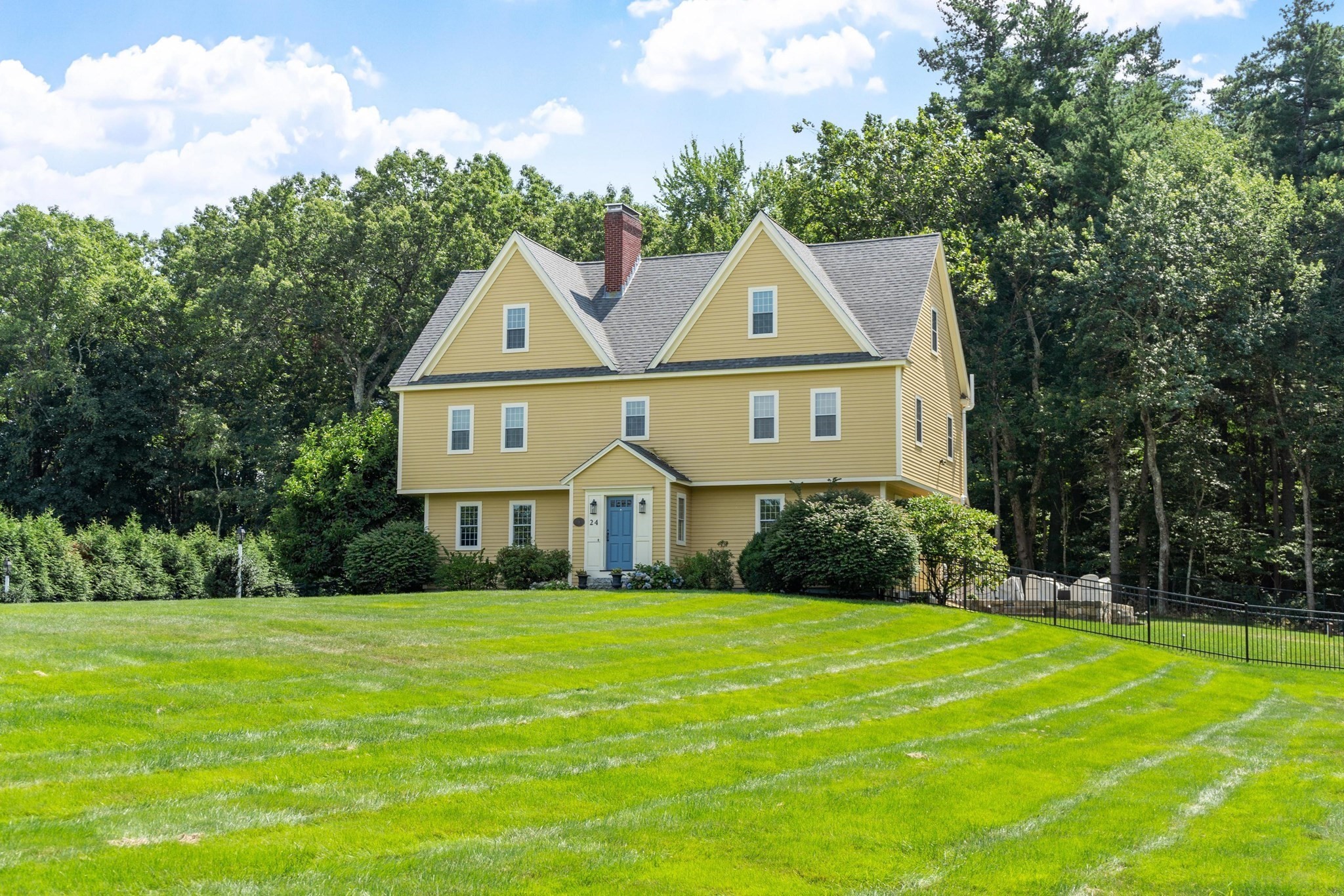 24 Rocky Dundee Road, Bolton, MA 01740