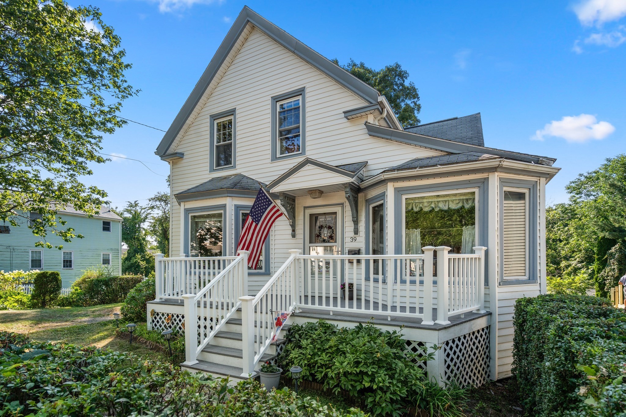 39 Fountain St, Braintree, MA 02184
