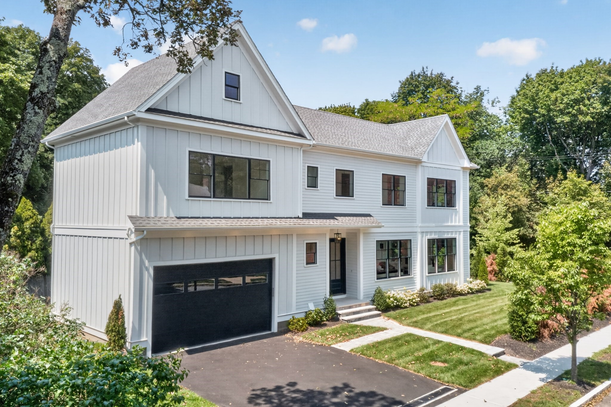 9 Morseland Ave, Newton, MA 02459
