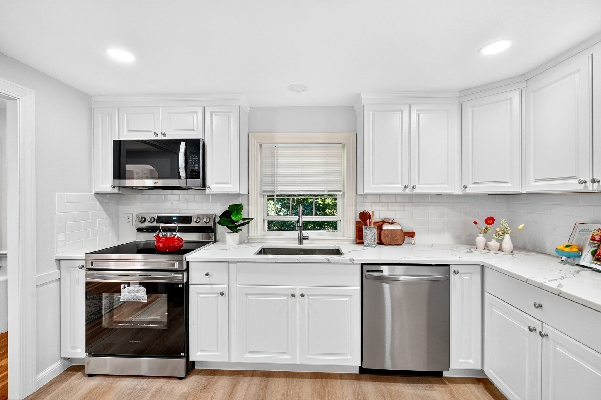 12 Fisher Terrace, Woburn, MA 01801 - Image 7