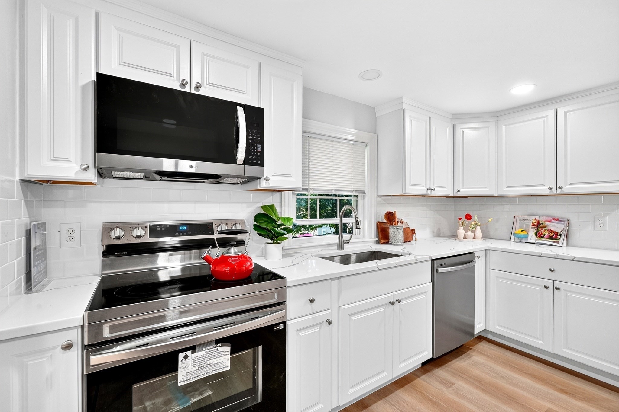 12 Fisher Terrace, Woburn, MA 01801 - Image 9