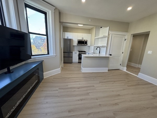 41 EDGERLY RD, Apt 52