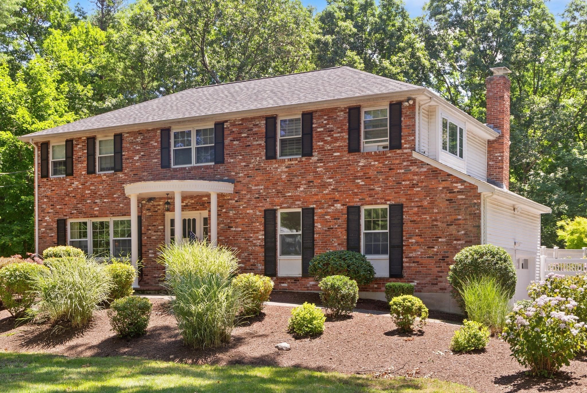14 Mallard Dr, Sharon, MA 02067