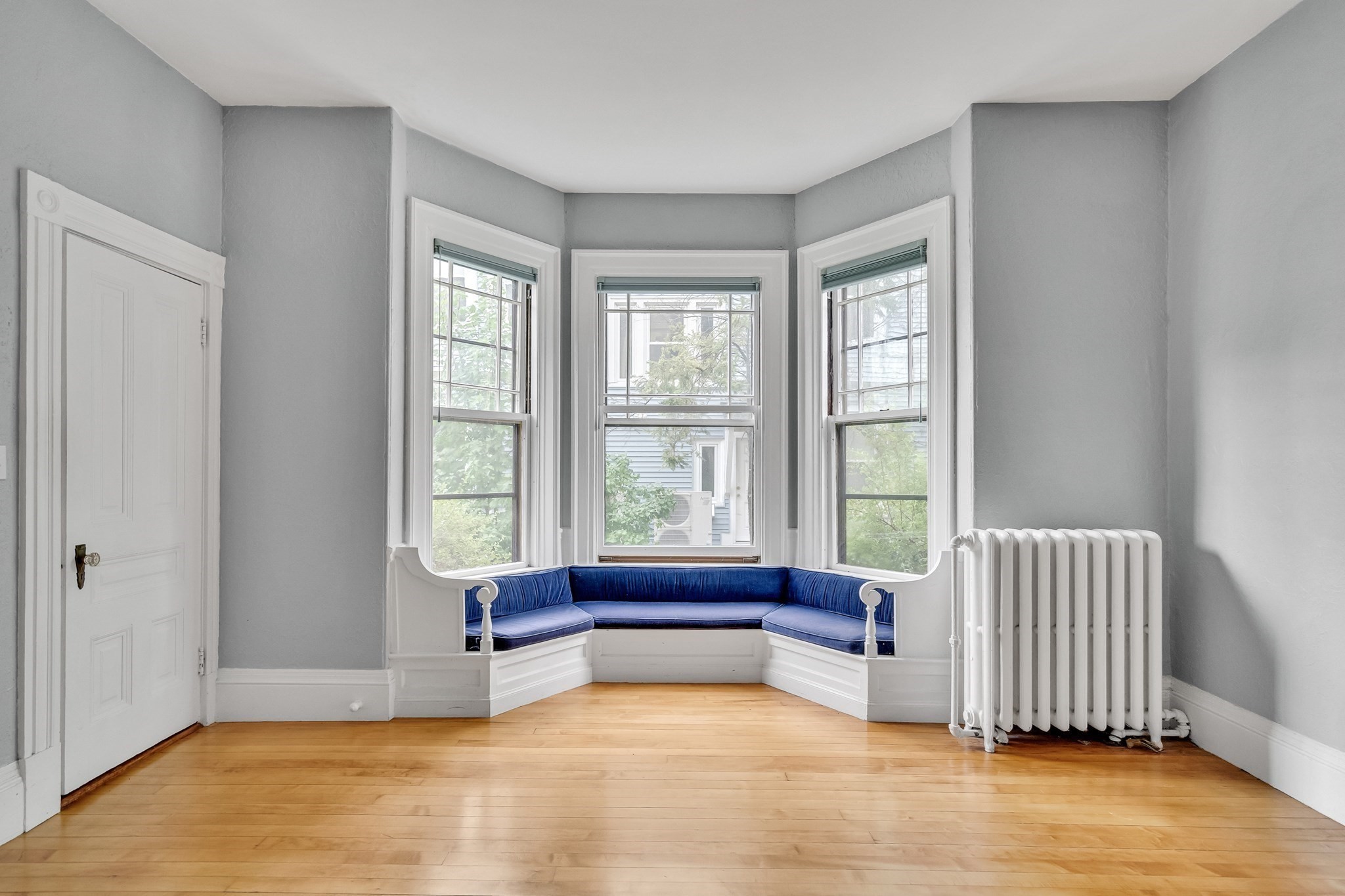 16 Harris St, Brookline, MA 02446 - Image 3