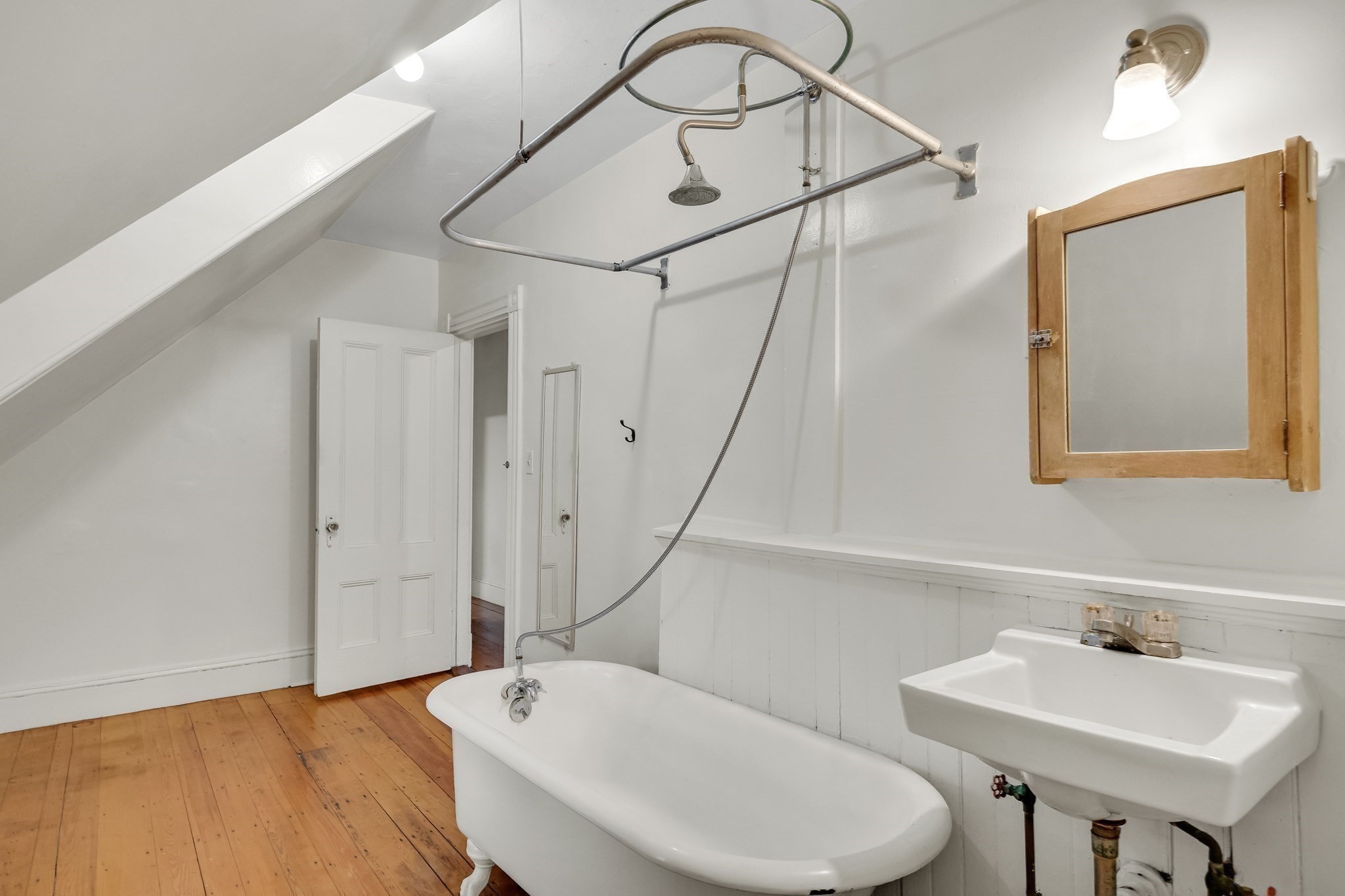 16 Harris St, Brookline, MA 02446 - Image 32