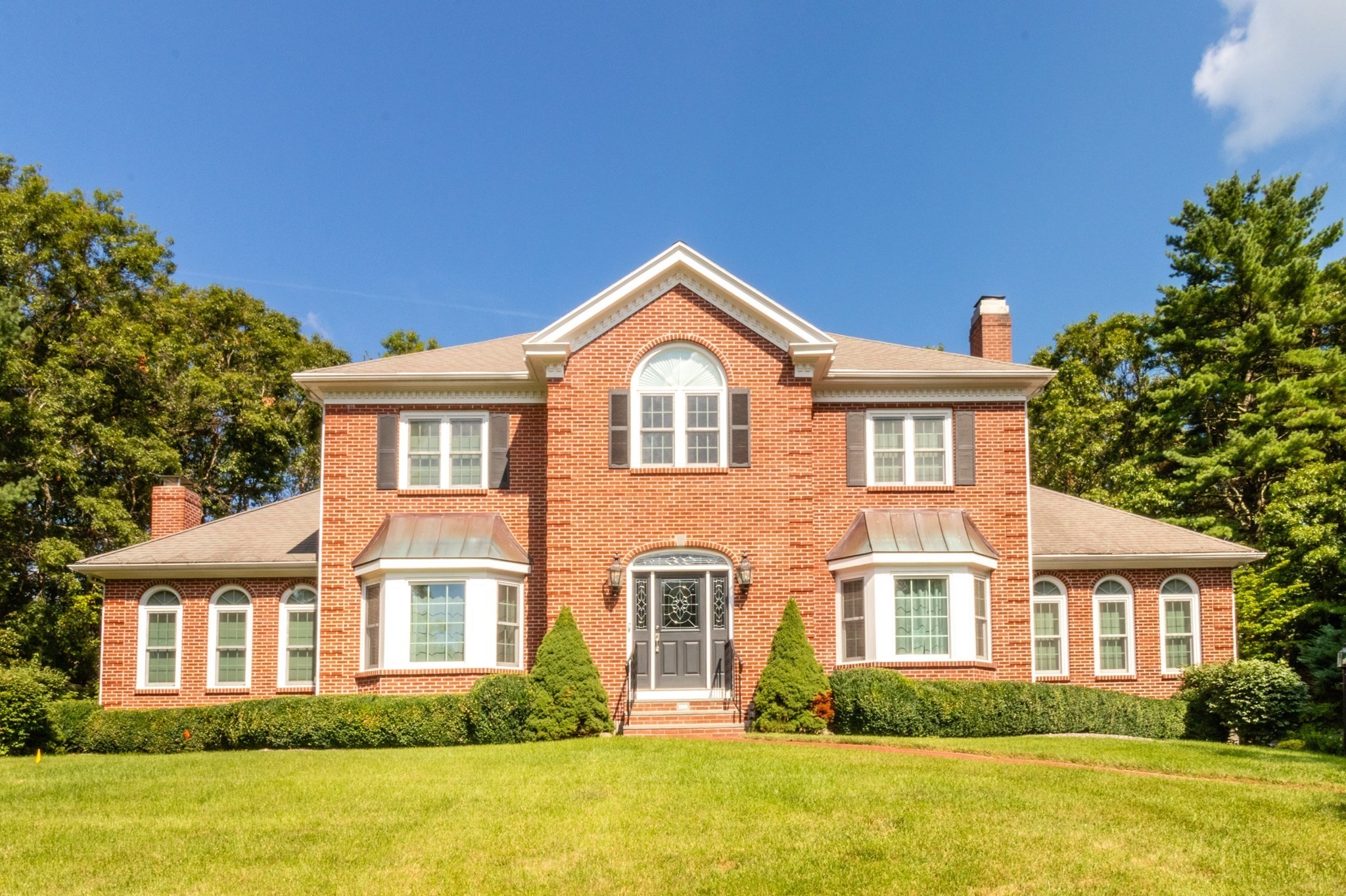 25 Windsor Dr, Foxboro, MA 02035
