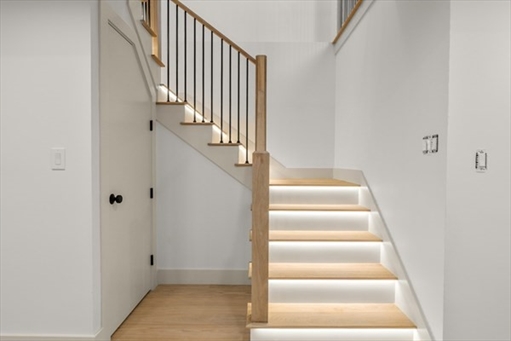 17 Princeton St, Apt 1A