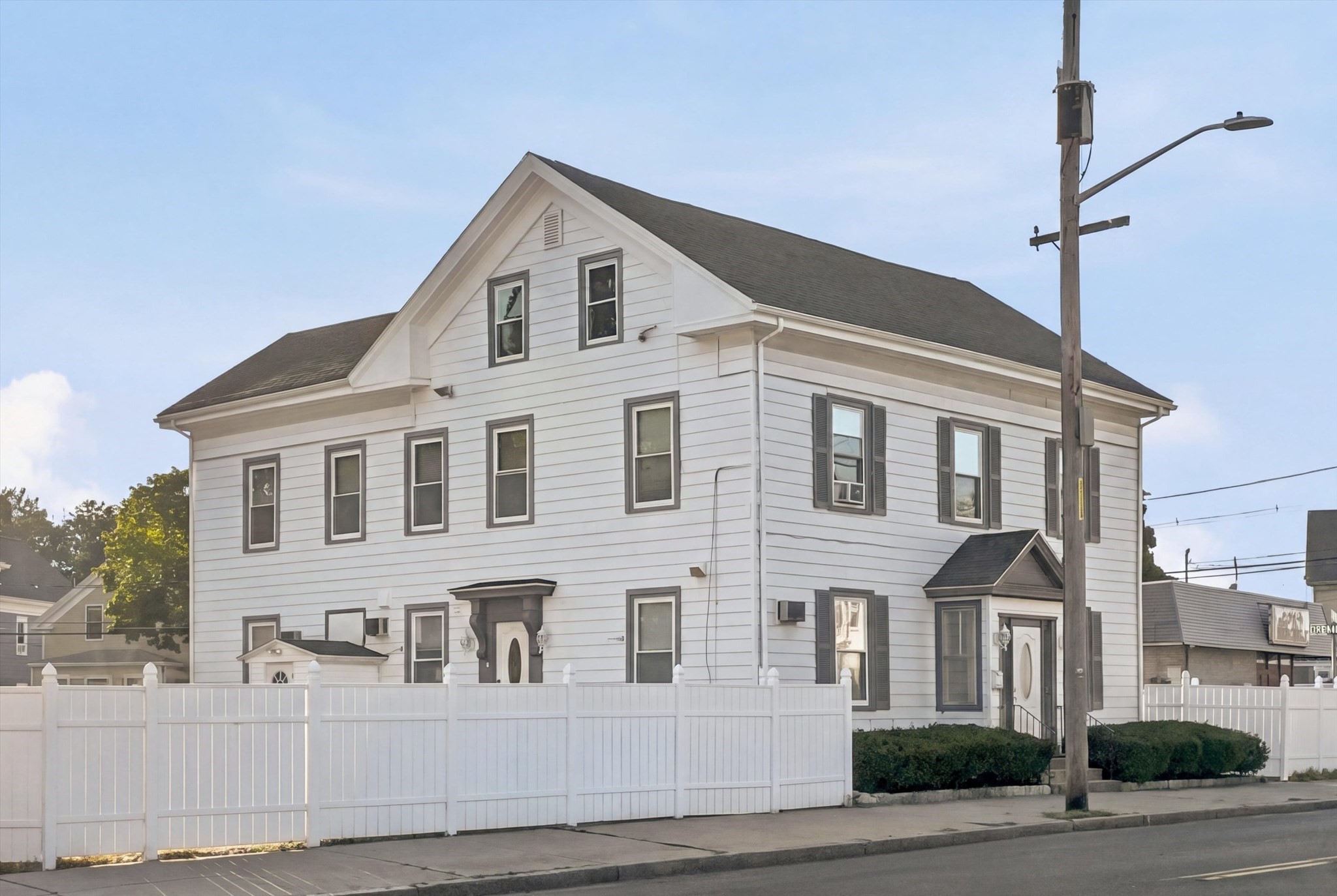 114 Central St, Peabody, MA 01960 - Image 2