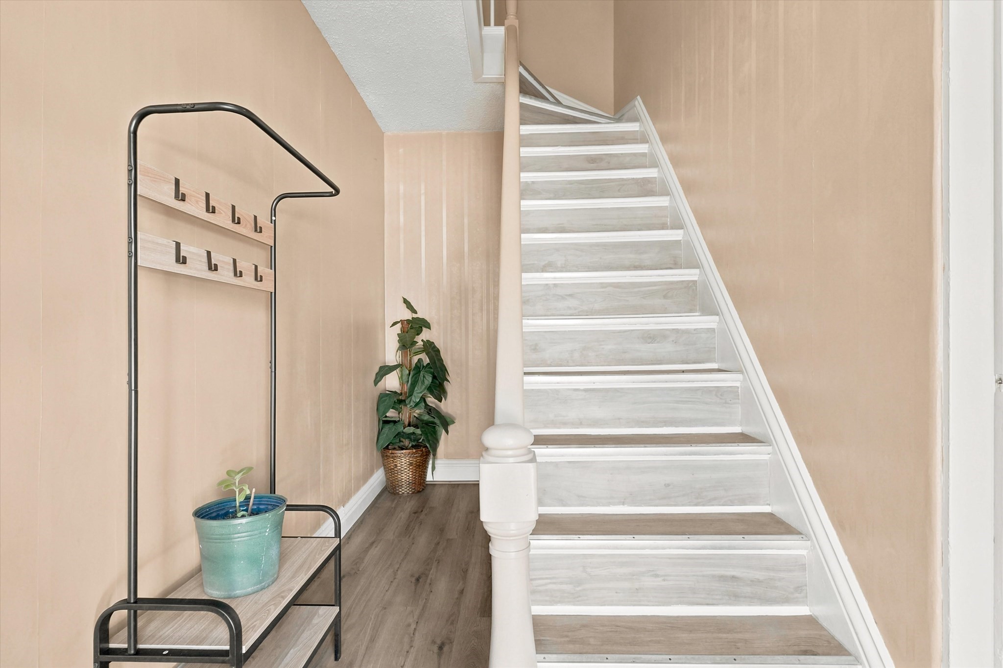 114 Central St, Peabody, MA 01960 - Image 4