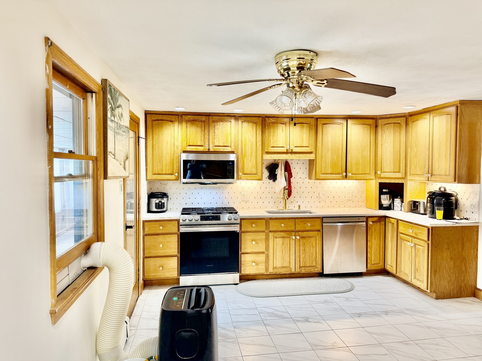 17 Valley Rd, Stoneham, MA 02180 - Image 8