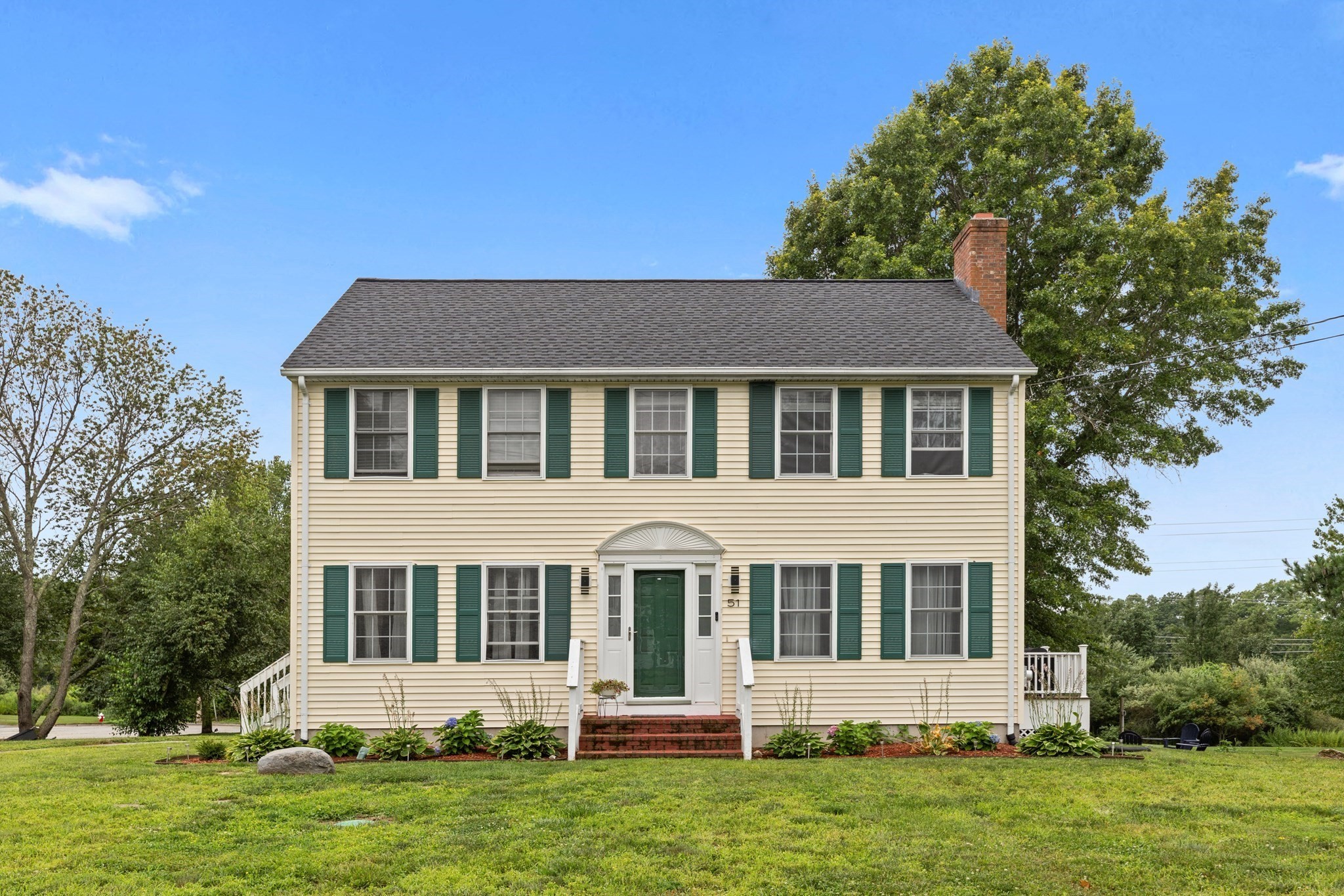 51 Shannon Way, North Attleboro, MA 02760