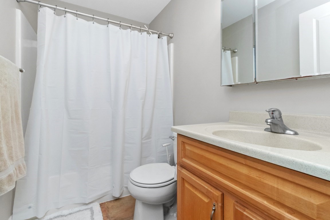9 Russell St Unit 3, Waltham, MA 02453 - Image 16