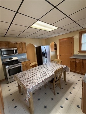 15 Holden Street, Apt 2