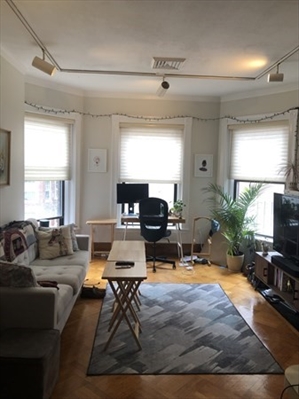 33 Bay State Road, Apt 4F