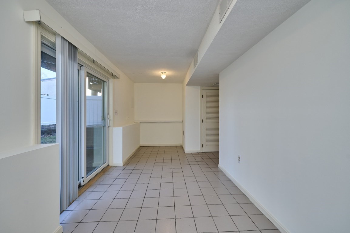 9 Circuit Ln Unit 9, Watertown, MA 02472 - Image 2