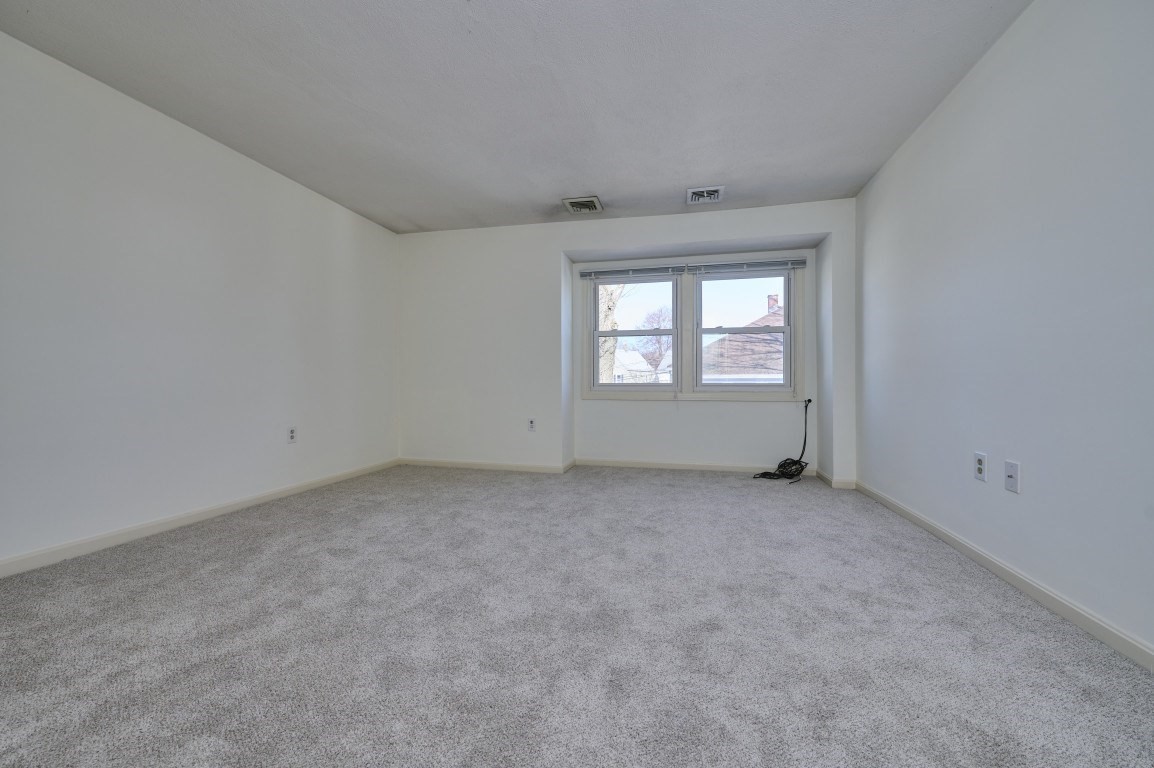 9 Circuit Ln Unit 9, Watertown, MA 02472 - Image 13