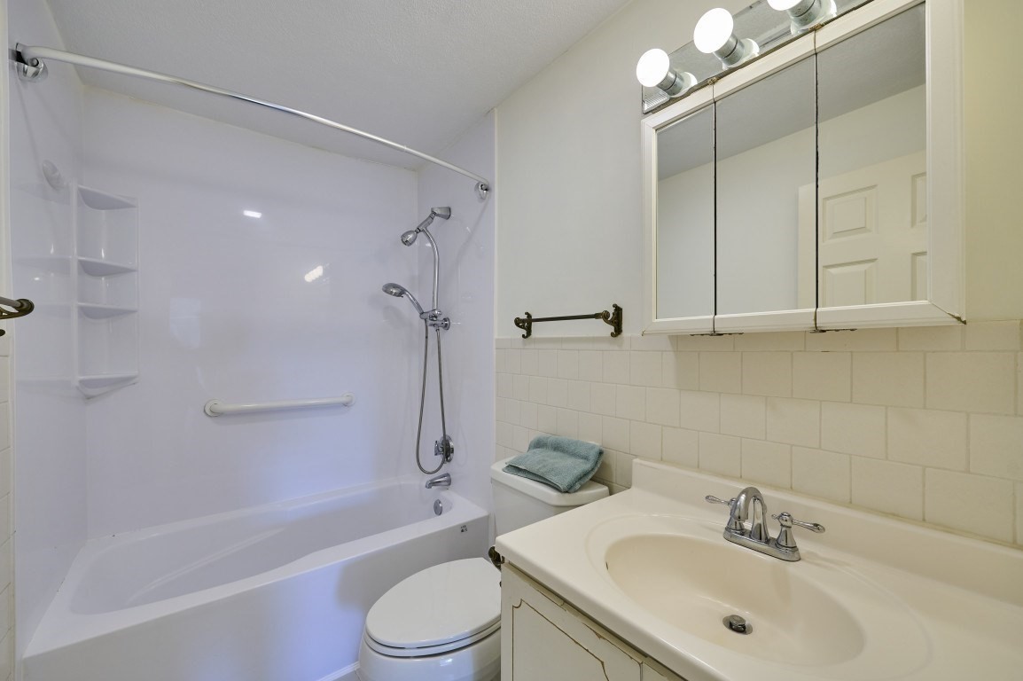 9 Circuit Ln Unit 9, Watertown, MA 02472 - Image 16