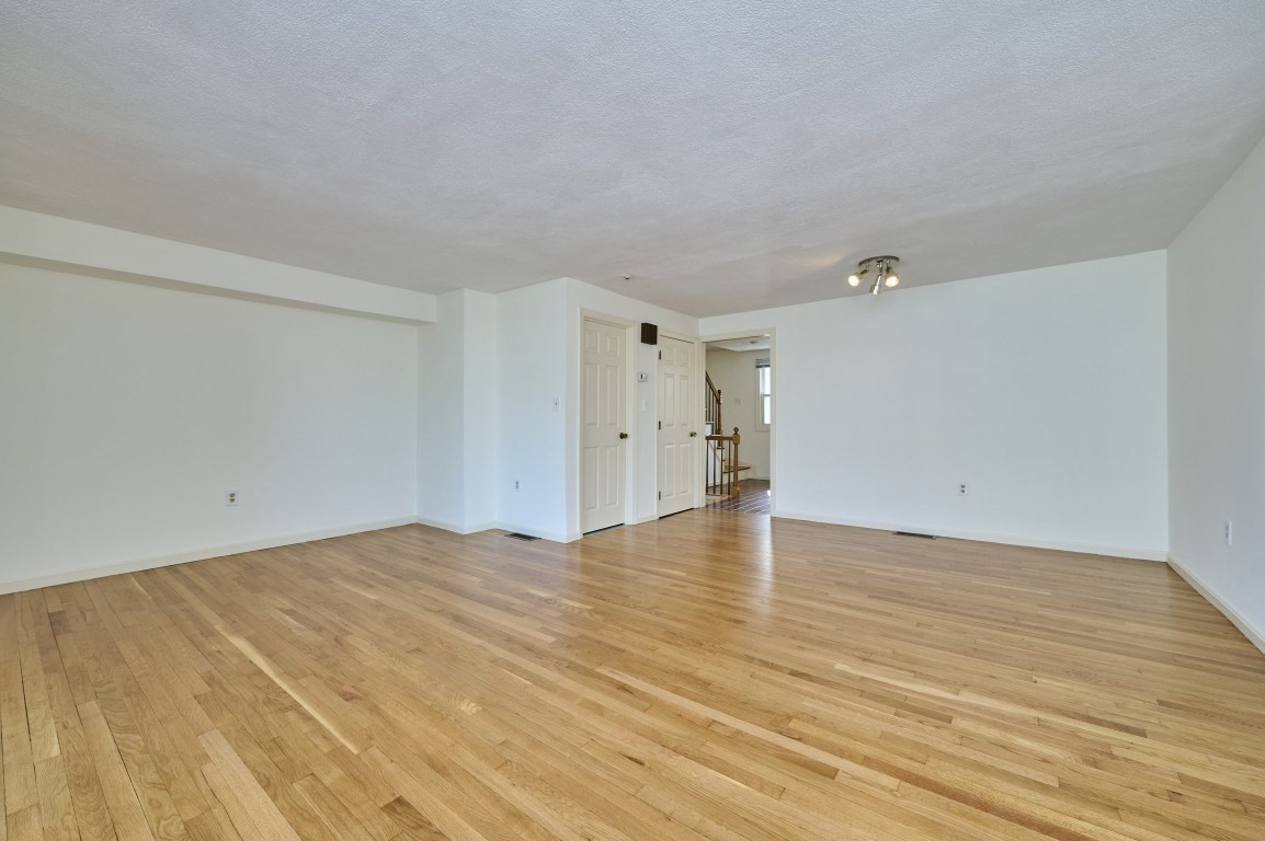 9 Circuit Ln Unit 9, Watertown, MA 02472 - Image 8