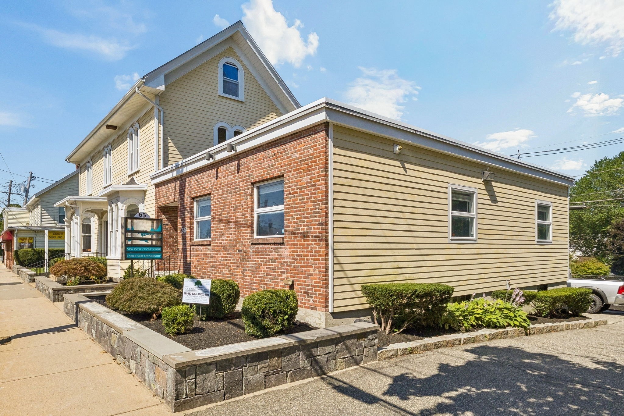 61 Pleasant St, Woburn, MA 01801 - Image 4