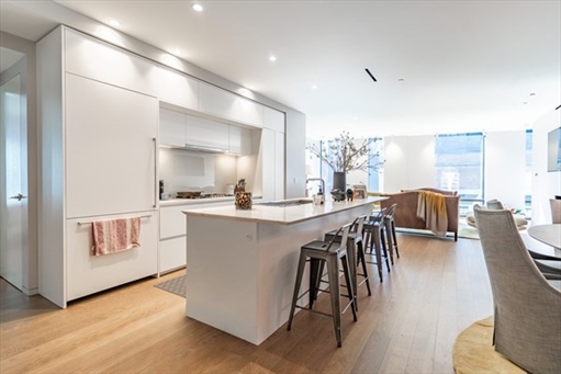 10 Farnsworth Street, Apt 3B