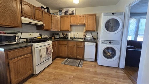 27 newcastle rd, Apt 2