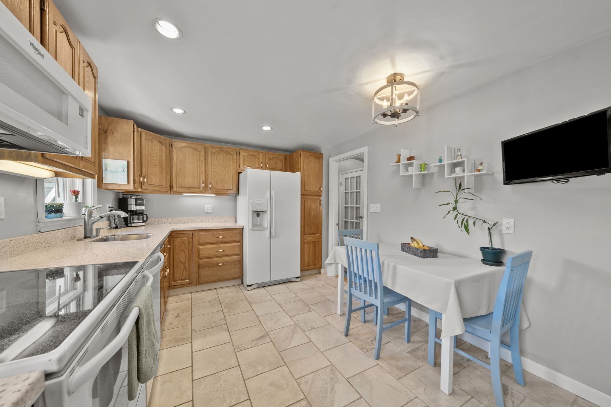 2 Sonrel St, Woburn, MA 01801 - Image 11