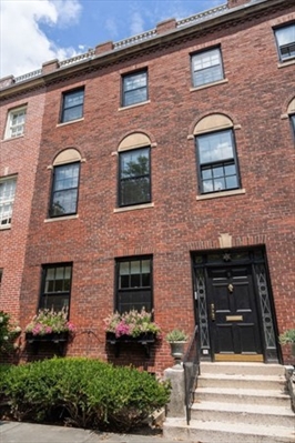 5 Charles River Square