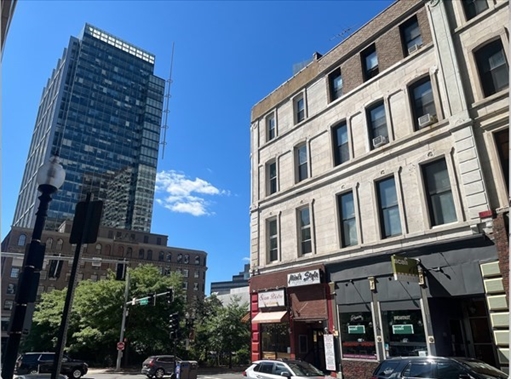 145 Pearl St, Apt 03