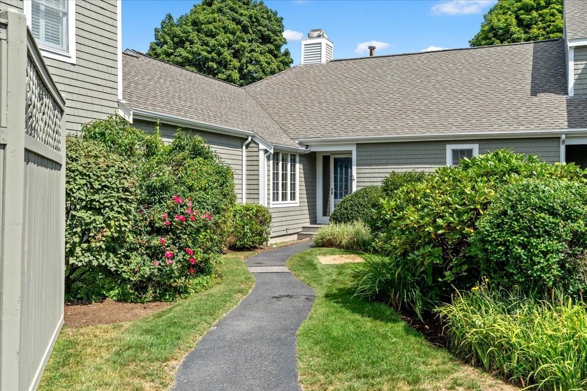 56 Floret Cir Unit 56, Hingham, MA 02043