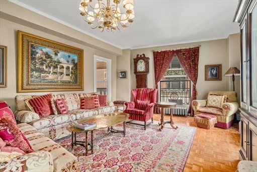 21 Beacon St, Apt 3H