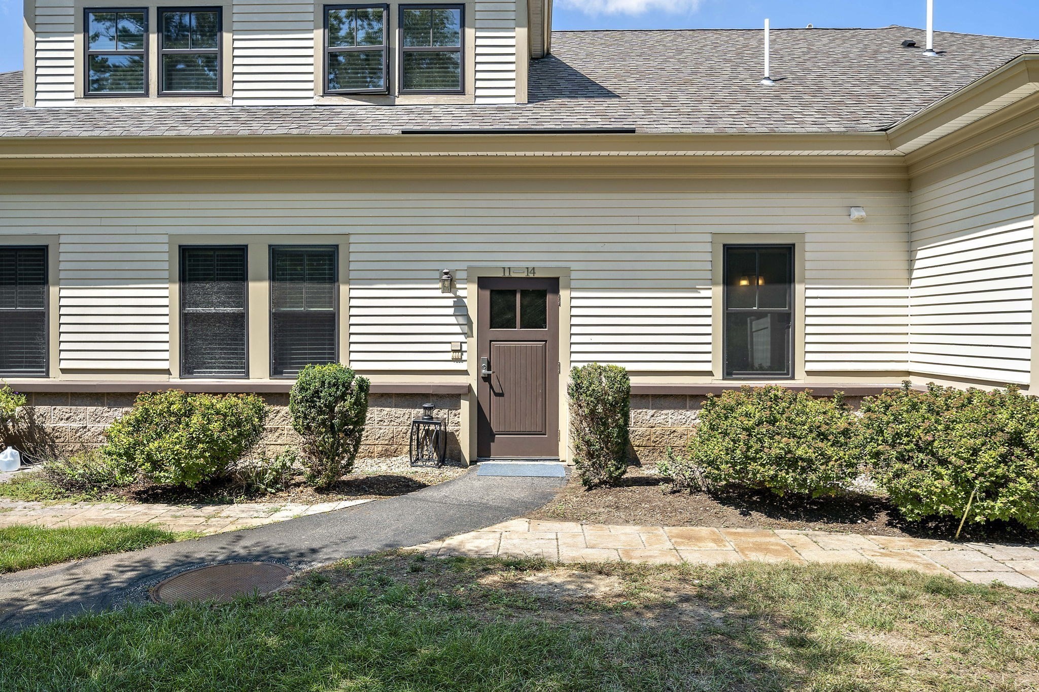 599 Washington St Unit 12, Pembroke, MA 02359