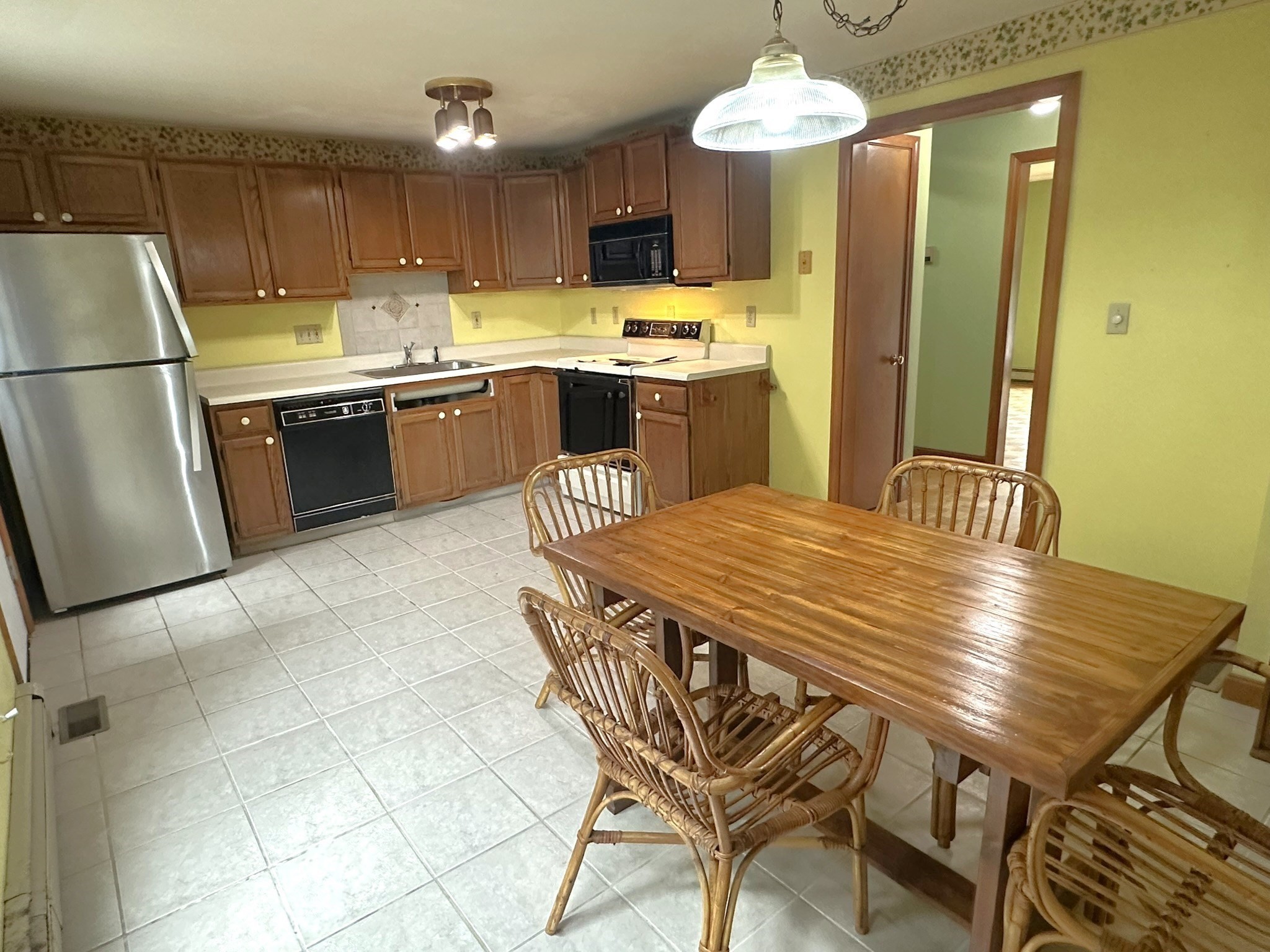 134 Terri Marie Way Unit 6-18, Fall River, MA 02720 - Image 8