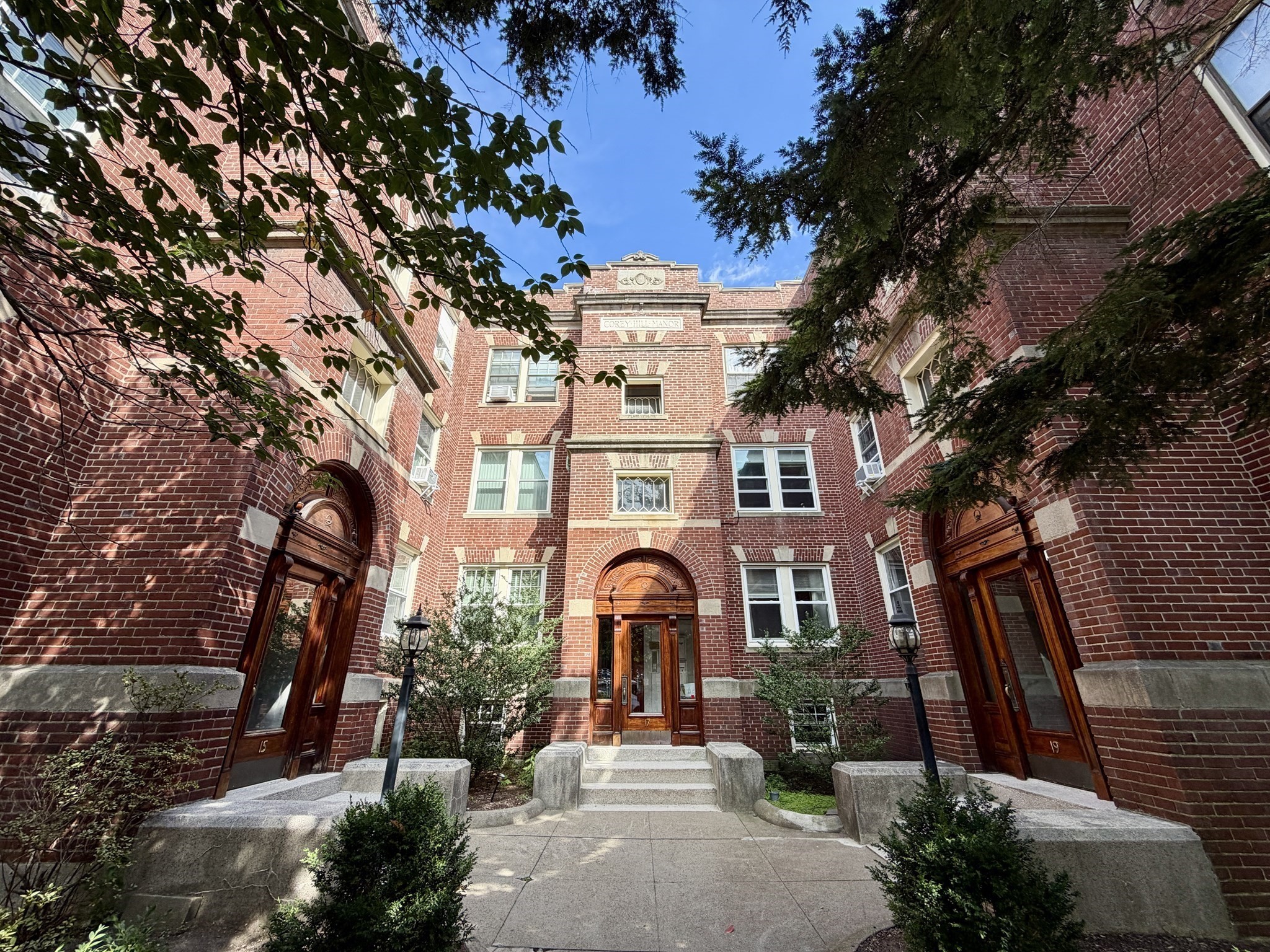 19 Short St Unit 6, Brookline, MA 02446