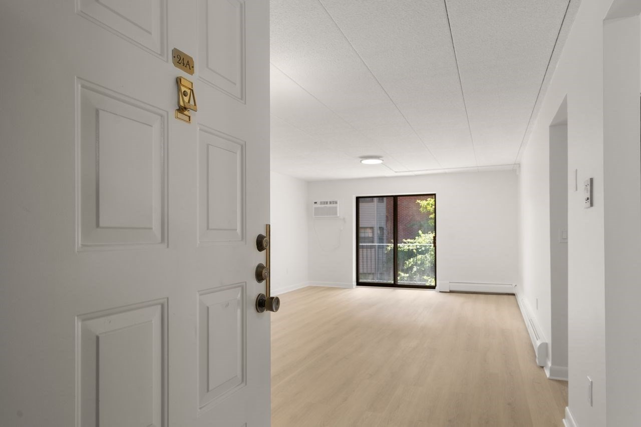 16 Winter St Unit 24A, Waltham, MA 02451 - Image 4